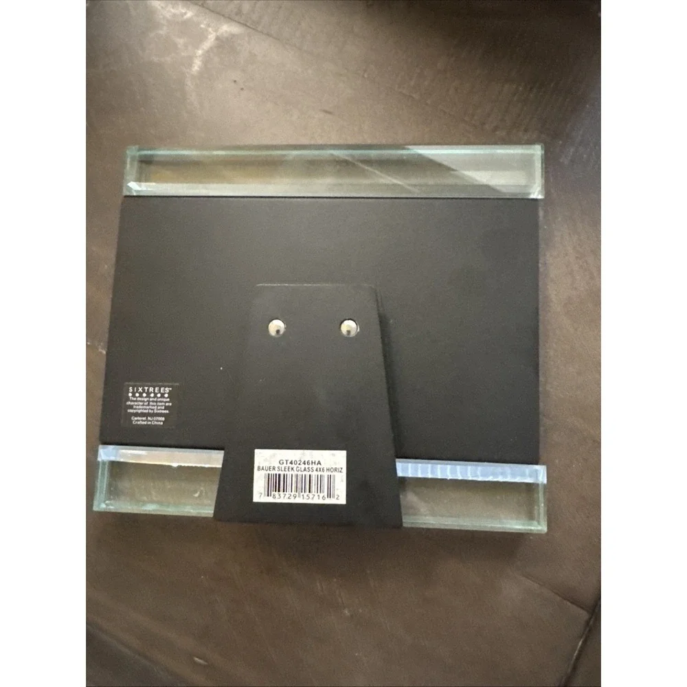 Sixtrees Glass Photo Frame 4 X 6 Easel Back  Thick Block Modern Clear NIB